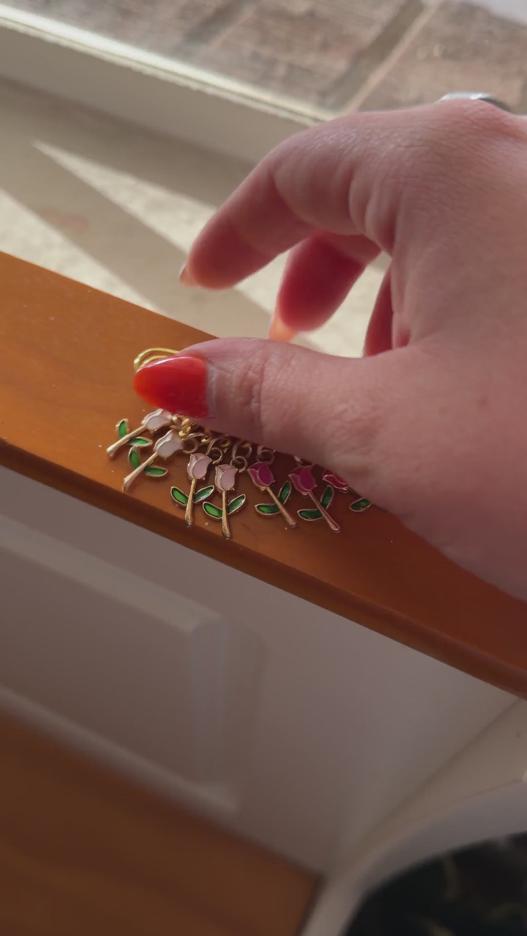Floral Stitch Marker Set Of 8, Gold Clasps With Enamel Tulips